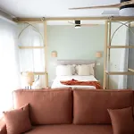 Casa Rubia